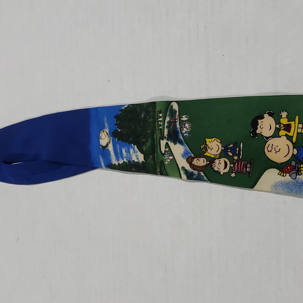 Peanuts birdie on the green golf tie snoopy - Picture 2 of 3